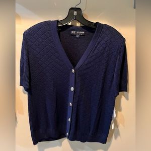 ST. JOHN basics navy blue button up top with shoulder pads.